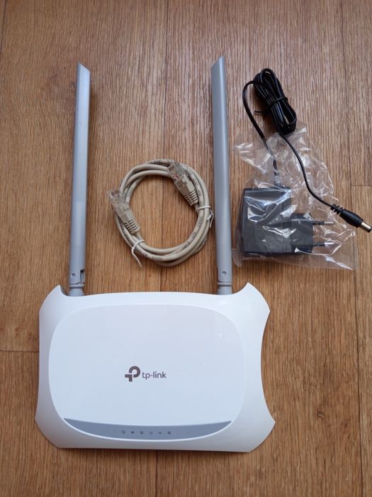 Роутер TP Link N300 новий
