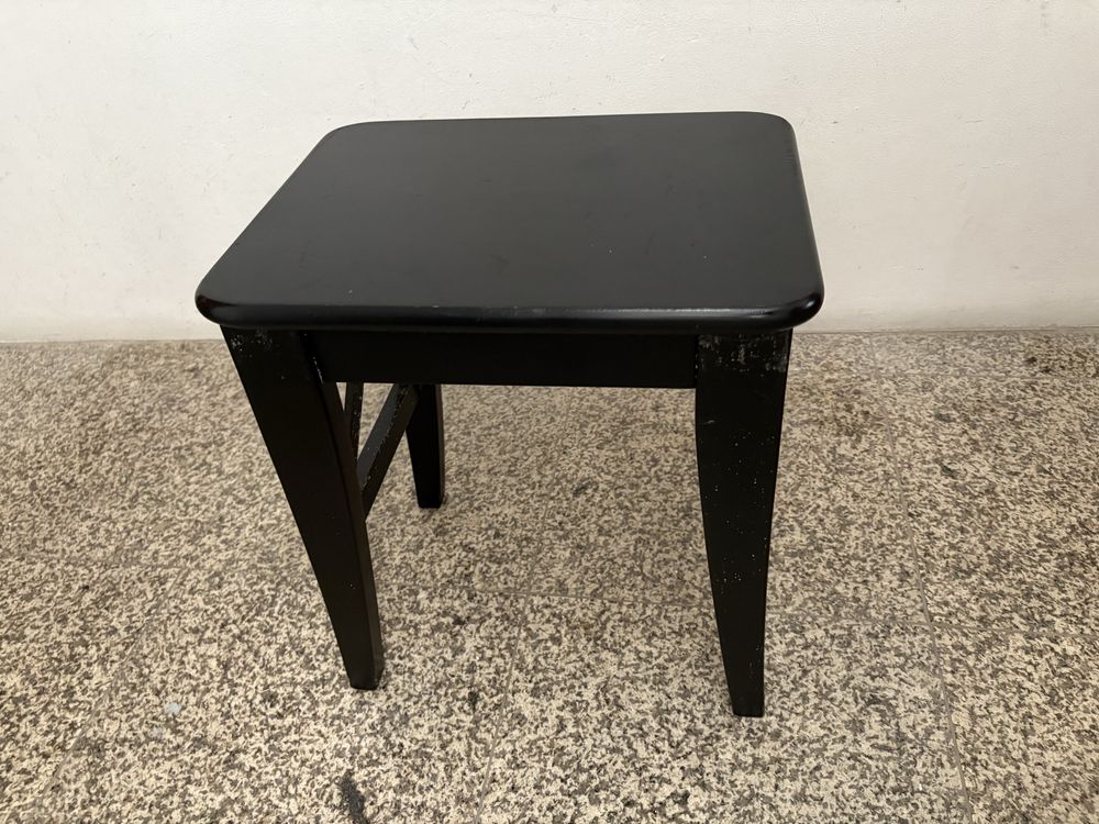 Banco ikea preto