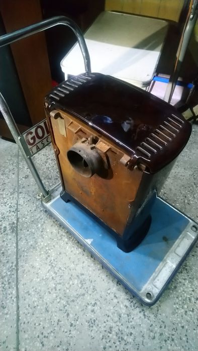 Piec Koza żeliwna - wydajny z szamotem