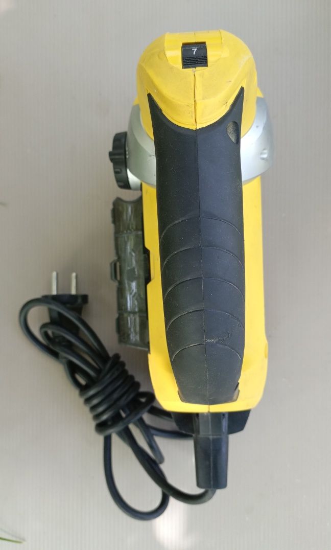 Электролобзик Stanley STSJO600