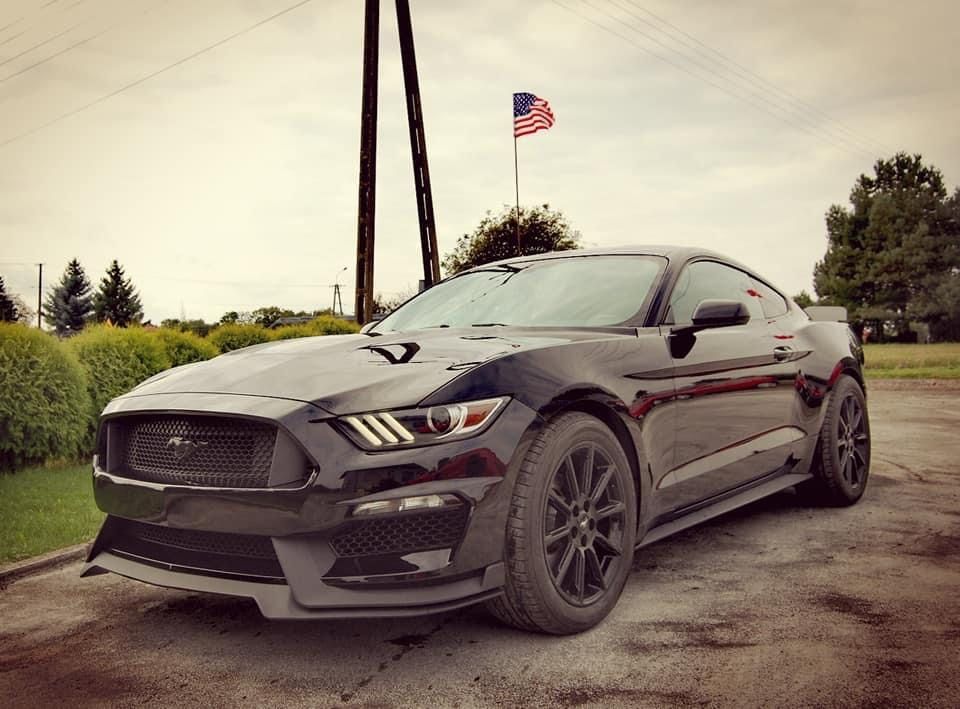 Ford mustang i dodge ram wynajmij do slubu!