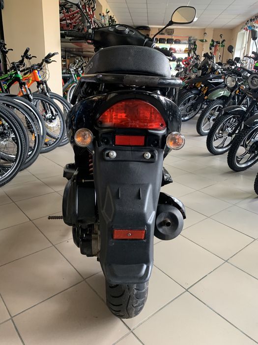 Скутер КYMCO 4Т, 80 кубів.