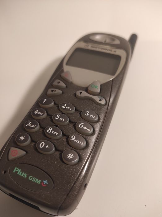 Stary, zabytkowy telefon Motorola M3888 sprawny i w świetnym stanie