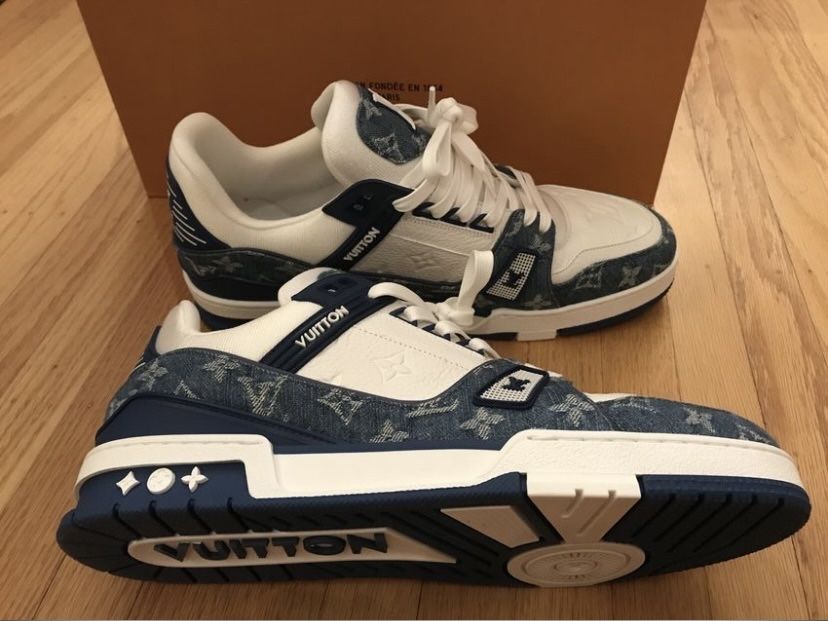 Louis Vuitton Trainer White Blue