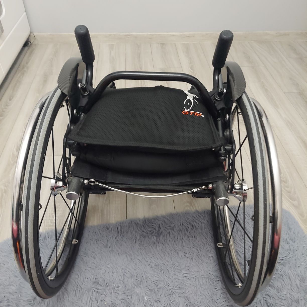 Wózek aktywny Mustang