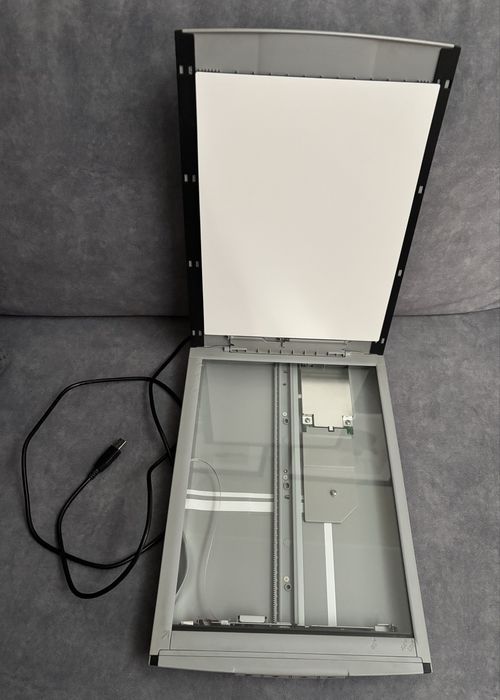 Skaner Canon Lide 200