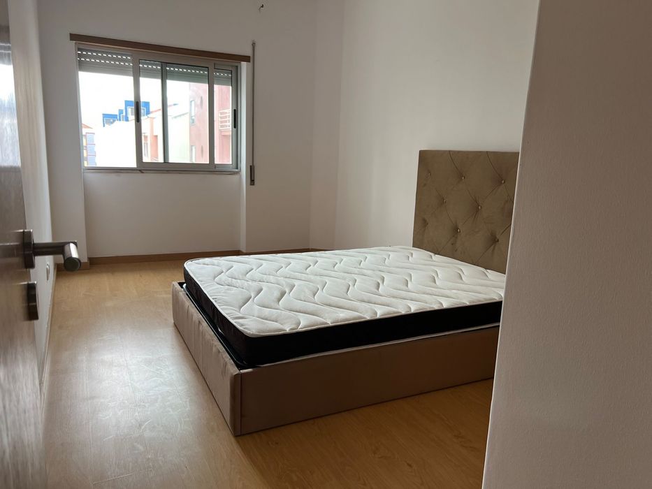 Quartos para Arrendar no Barreiro