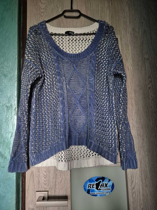 Sweterek ażurowy 38
