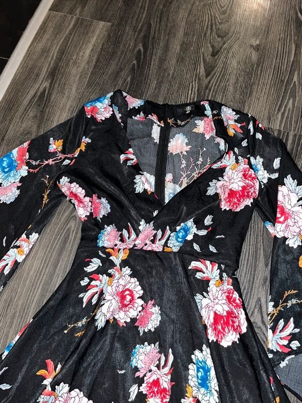 Sukienka kimono długie rękawy kwiaty kwiecista Missguided