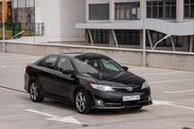 Toyota Camry 2014 г. - Прокат | Аренда авто / 2,5л. / бензин / автомат
