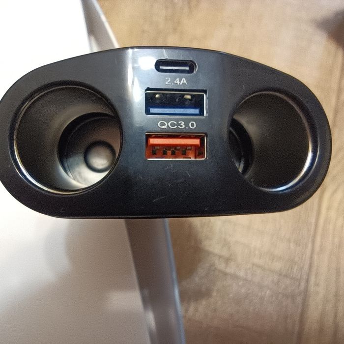 Адаптер автомобільний здвоєний з підсвічуванням