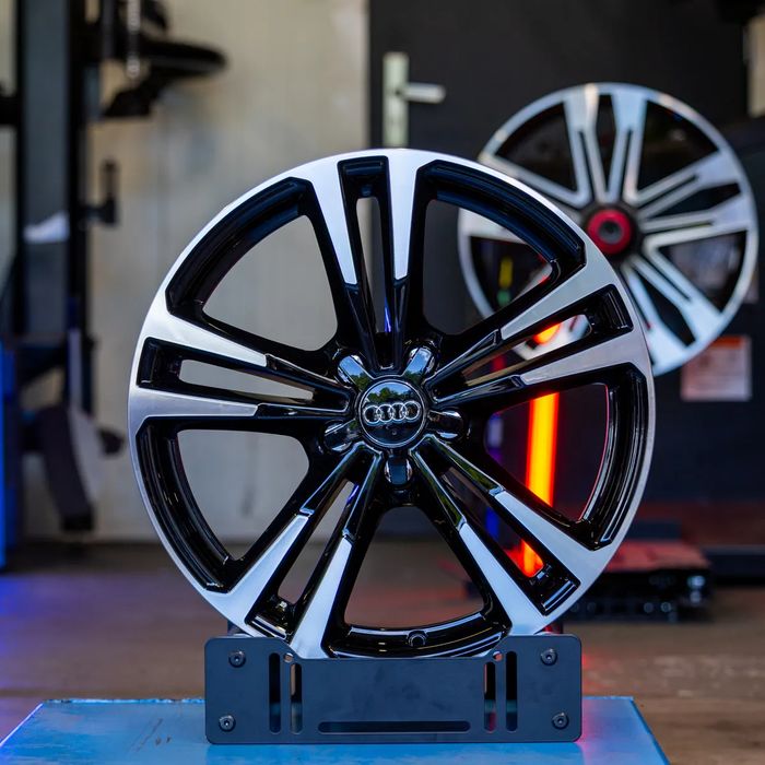 NOWE ORYGINALNE Felgi / Koła Audi 18" - A3 A4 A6 A8 Q3 TT