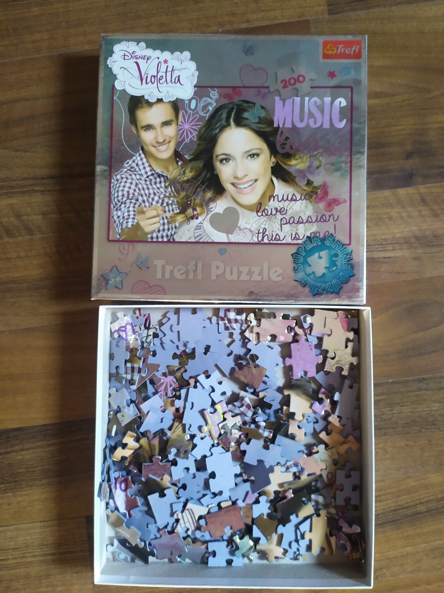 Violetta puzzle 200 elementów Disney Trefl