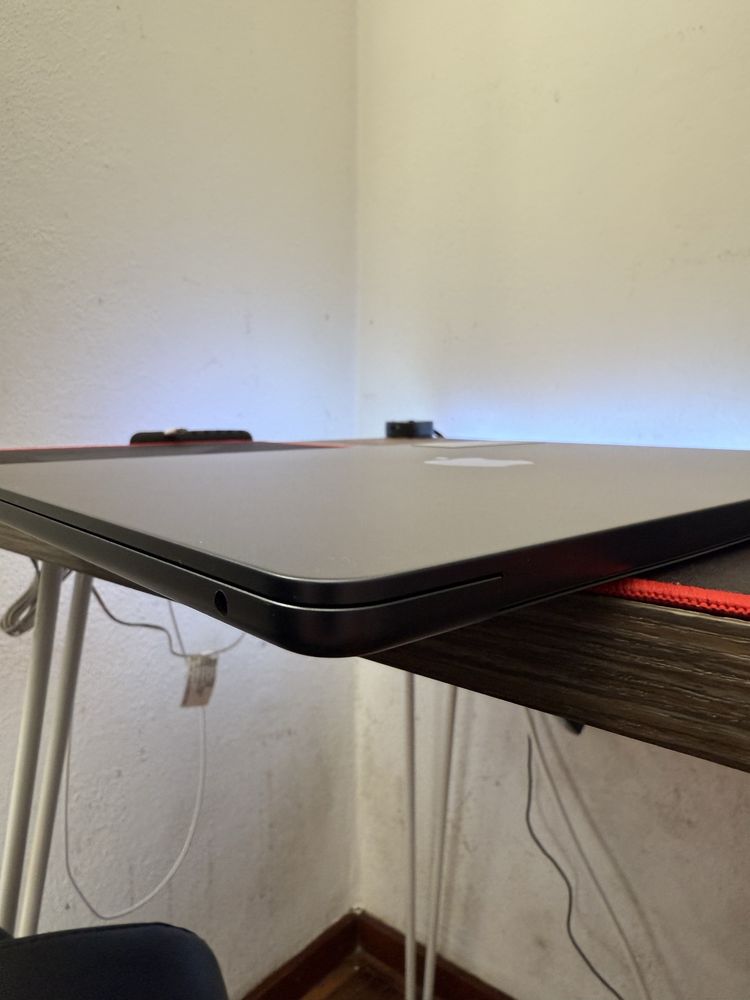 Macbook air M1 256gb
