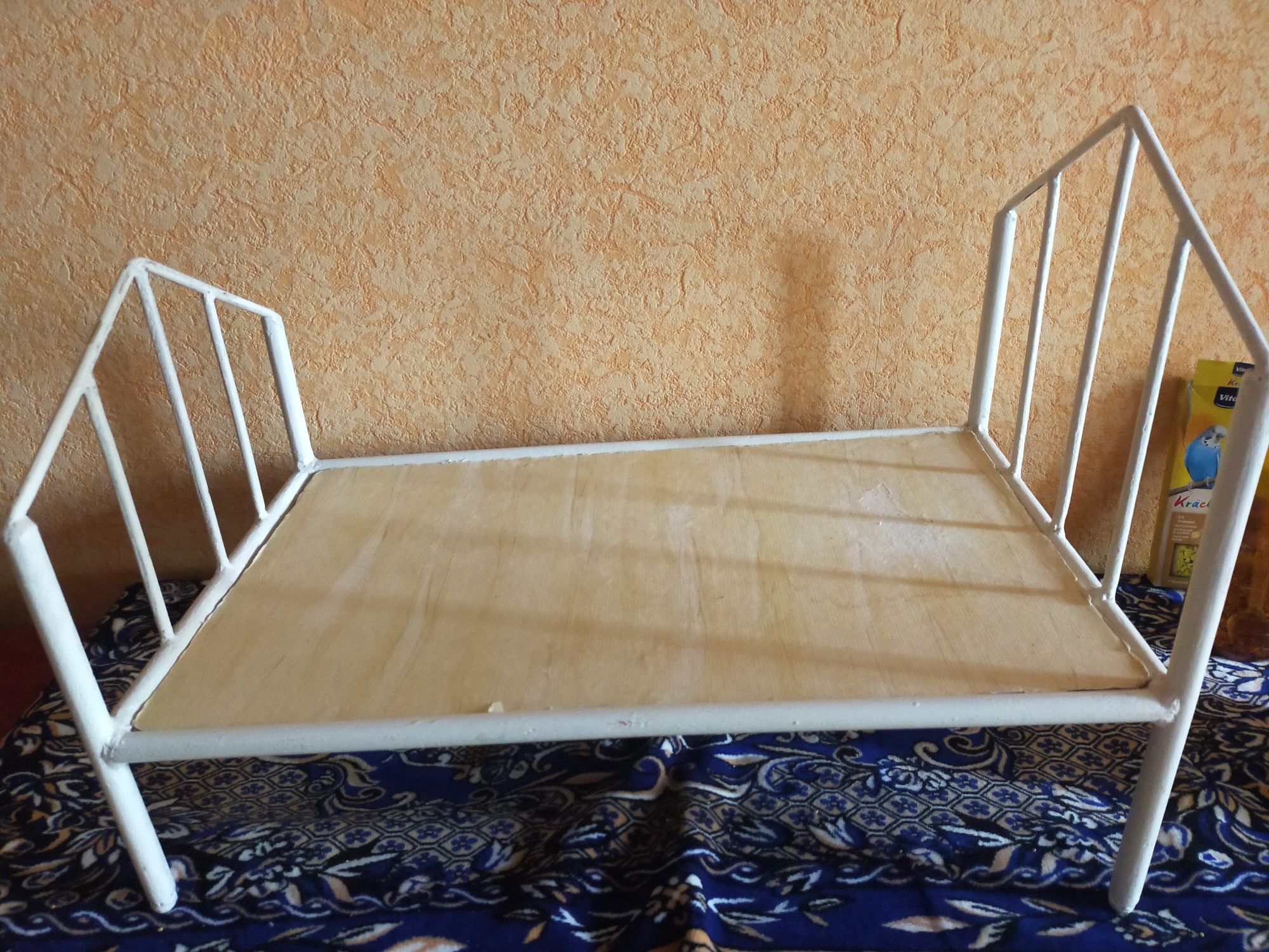 Кроватка для кукол самодельная