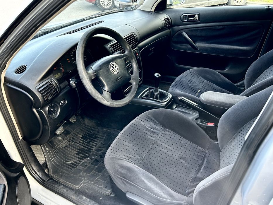 Vw Passat B5 1.9 tdi 110km zwykla pompa 1998r z hakiem