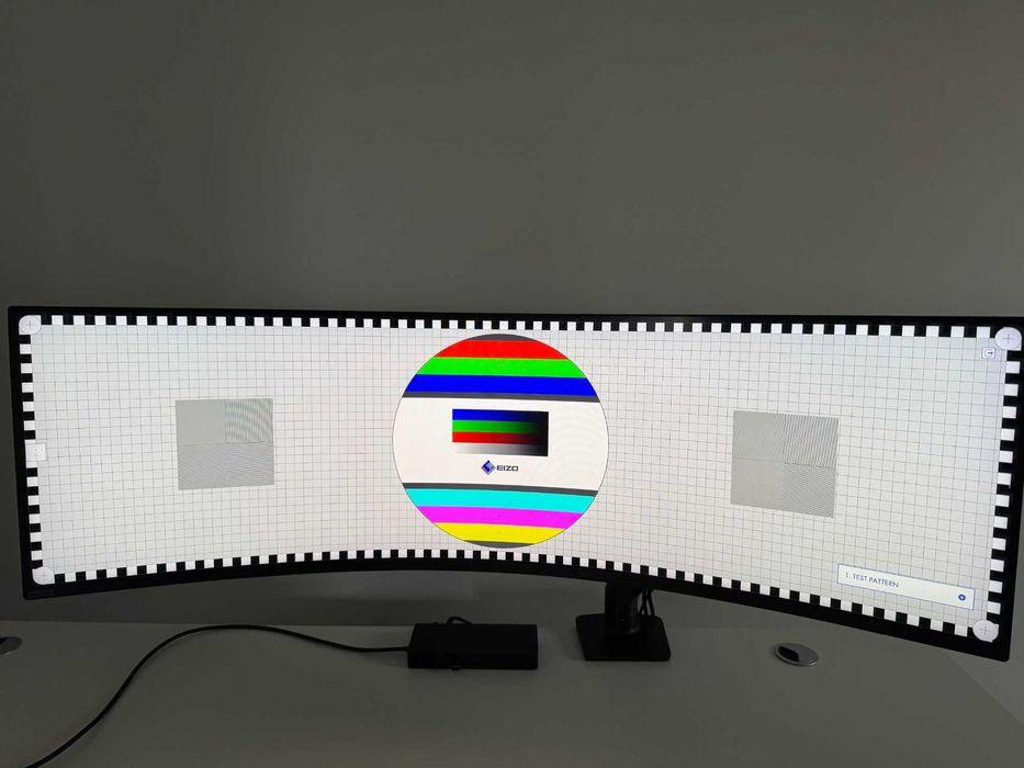 Monitor Samsung Odyssey Neo G9 Mini-LED ultraszeroki 240Hz