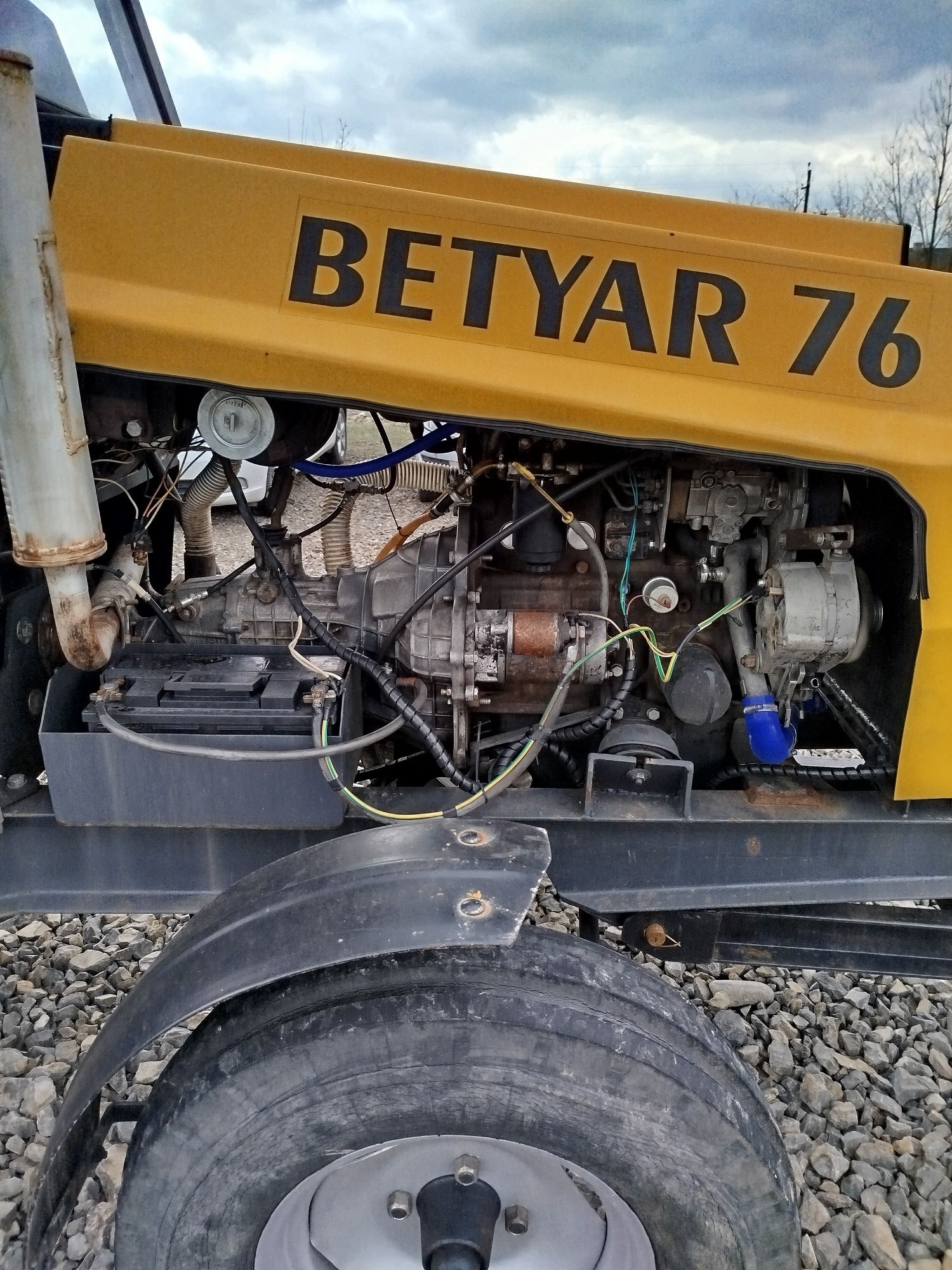 Трактор BETYAR 76