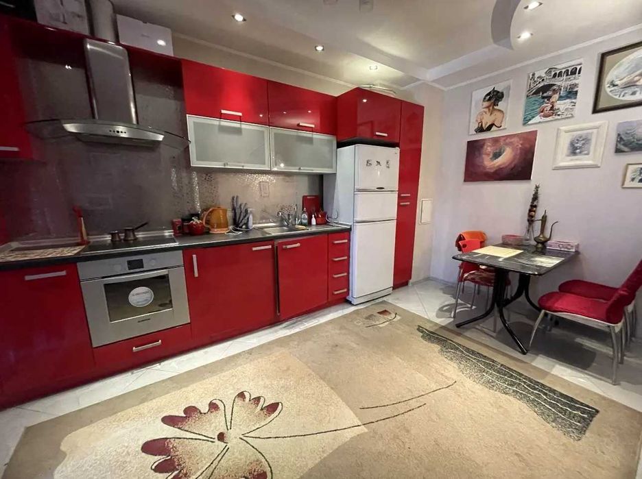 Оренда двокімнатної квартири
Микільсько Слобідська