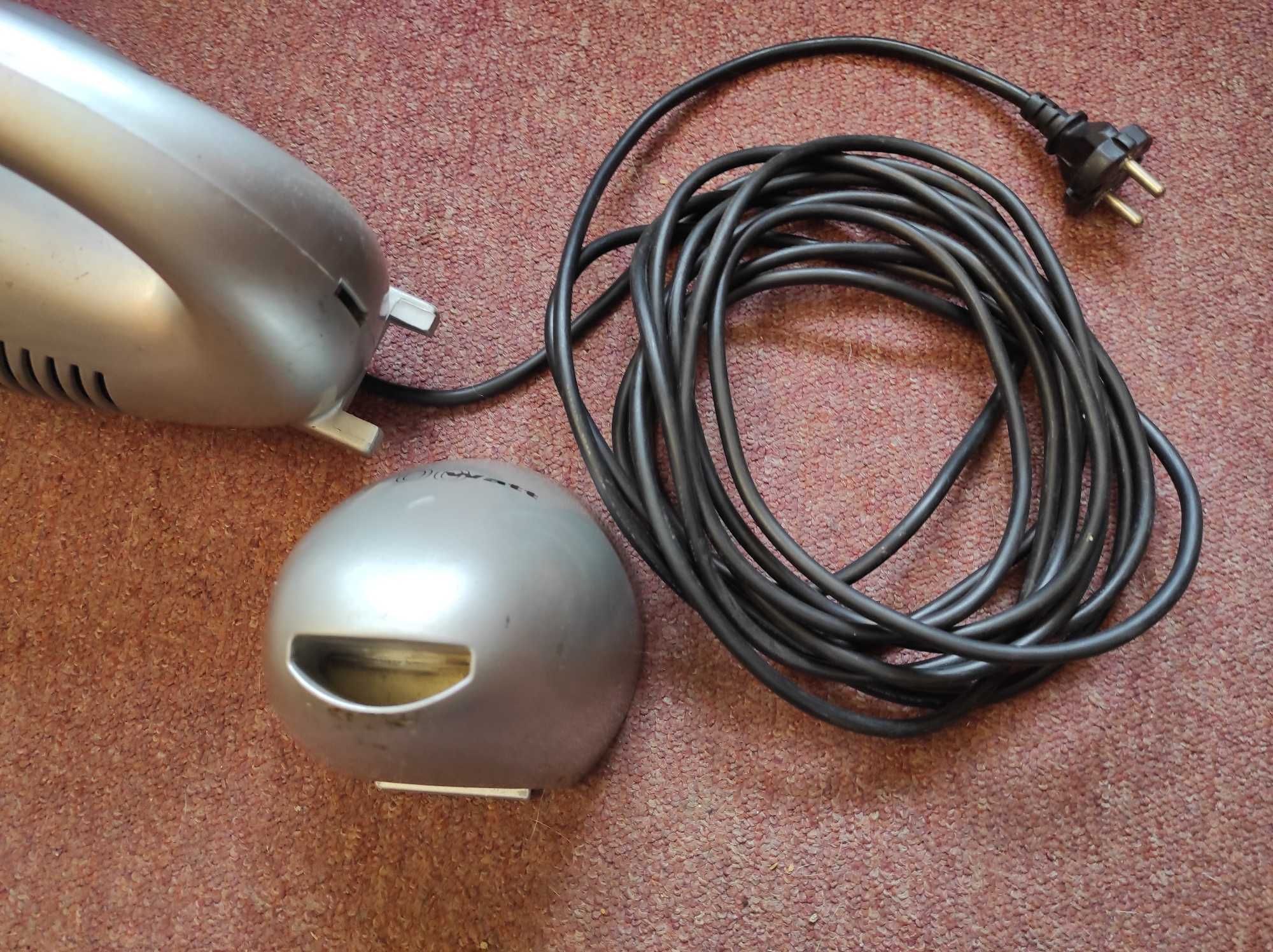 Mały odkurzacz CiaTronic 700 watt. HS2631 ręczny