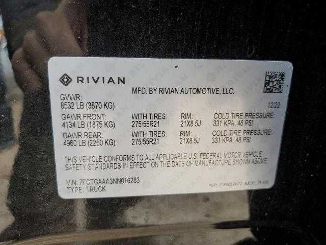 Rivian R1T Adventure 2022