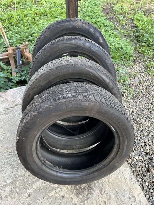 Шини зимові ( мінімальний пробіг)