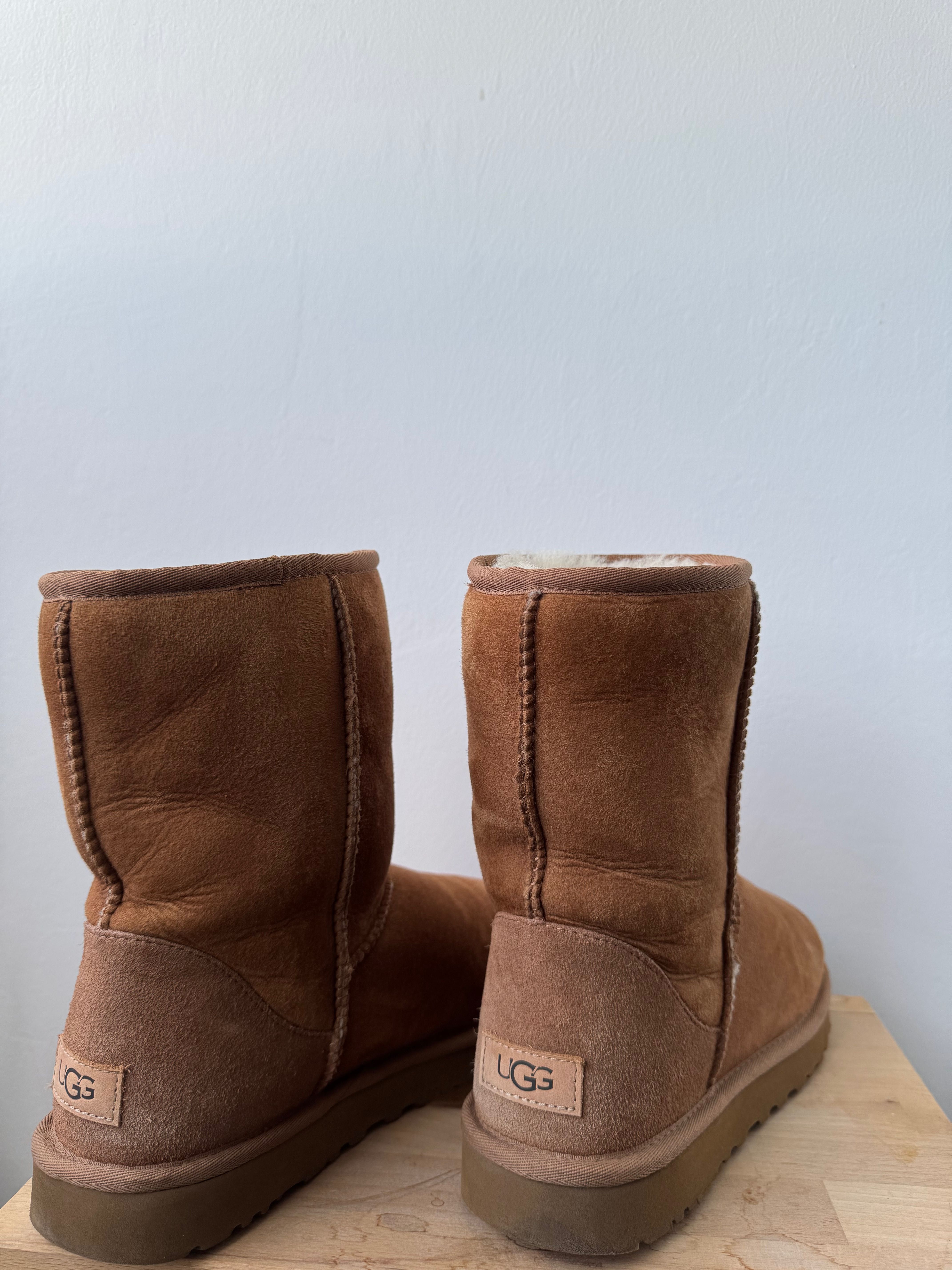 UGGs Cano Médio Camel impecáveis