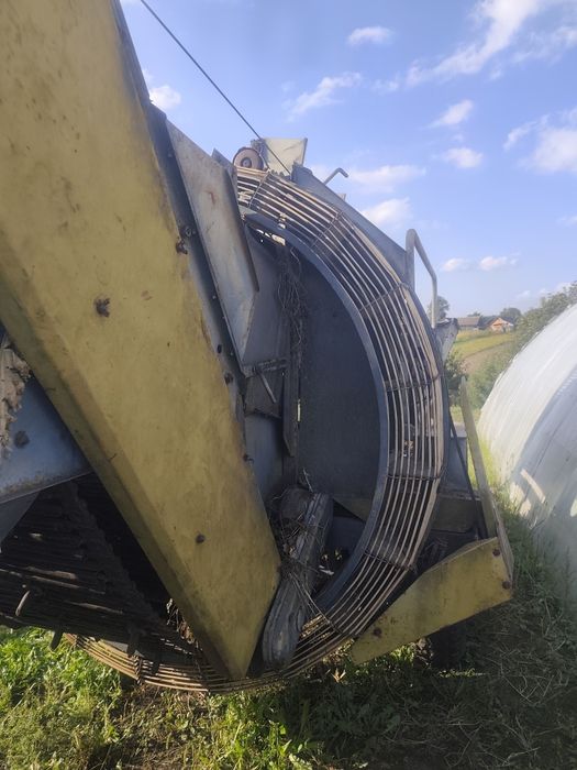 Картопляний комбайн Анна.