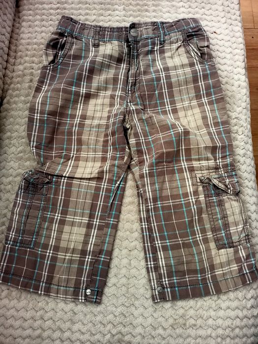 Spodnie 3/4 chłopięce 128 stan bdb