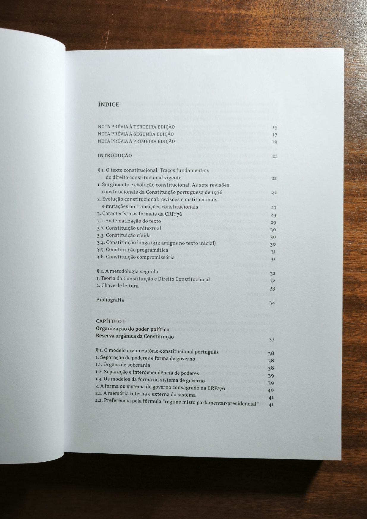 Direito constitucional- o sistema constitucional
português