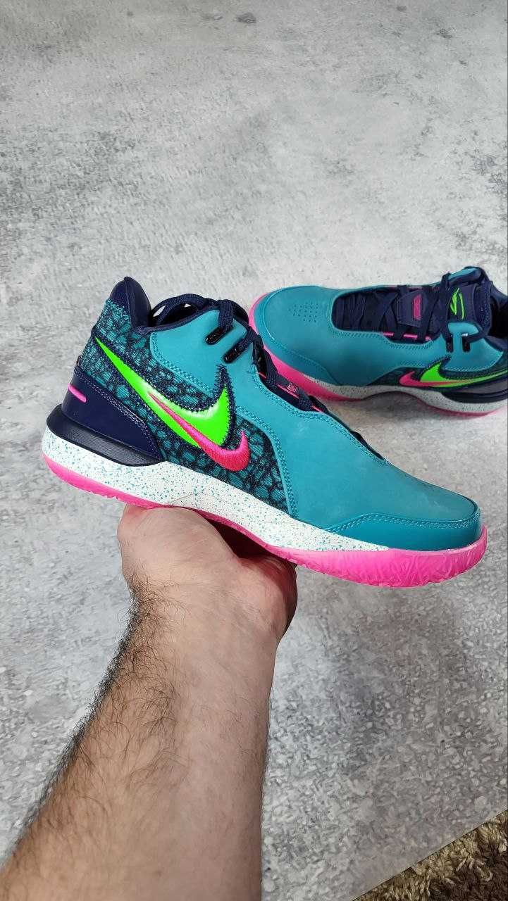 ОРИГІНАЛ Nike LeBron NXXT Gen AMPD South Beach (EUR-40) US-7