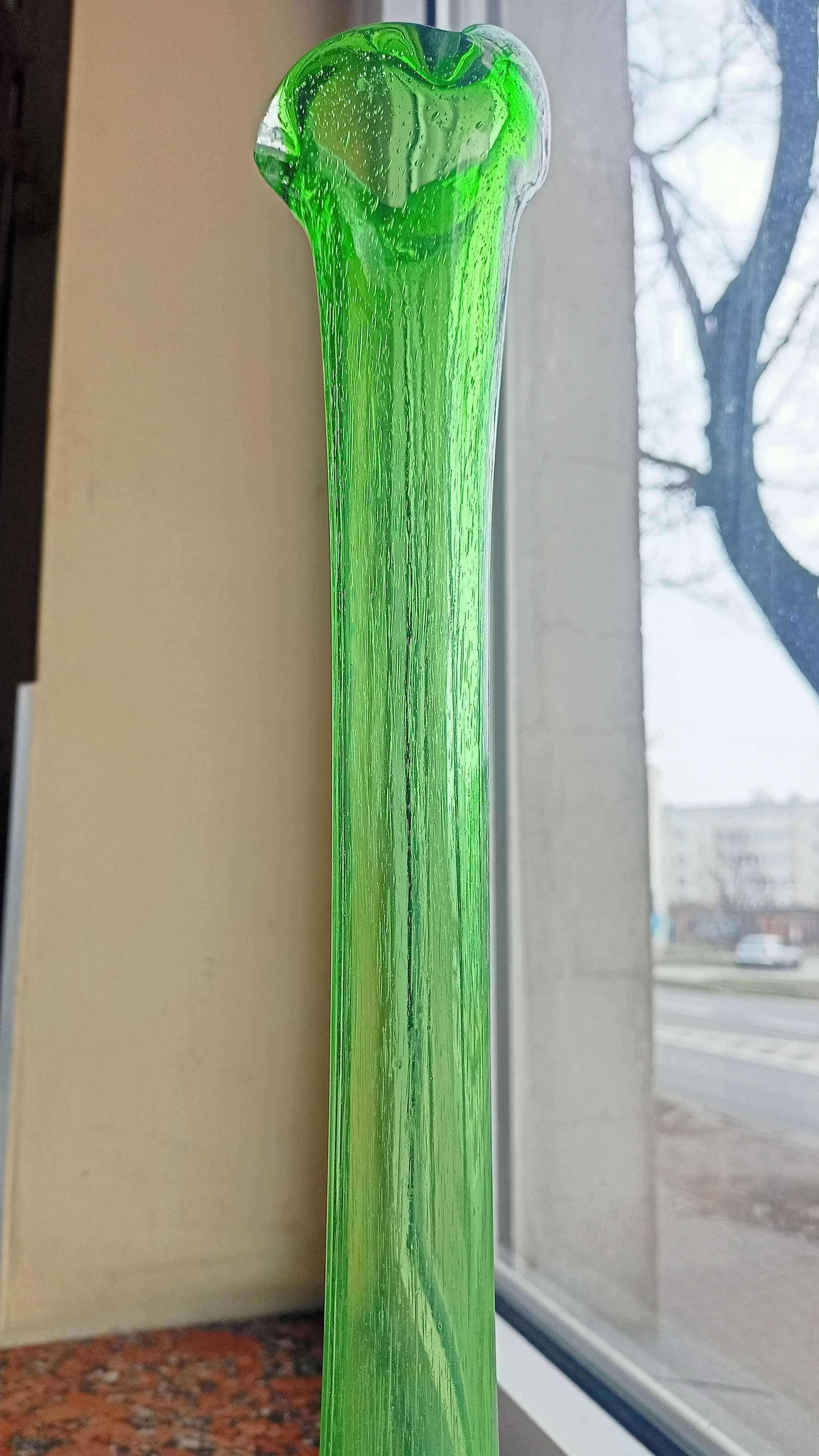 Wazon artystyczny ręcznie formowany flet wiosenna zieleń 47,3 cm
