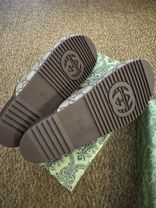 Sandalias gucci na caixa