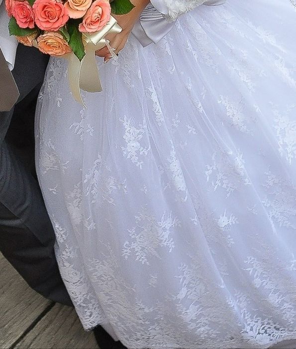 Прокат весільної сукні, 42 розмір