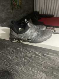 Nike shox 42 em bom estado