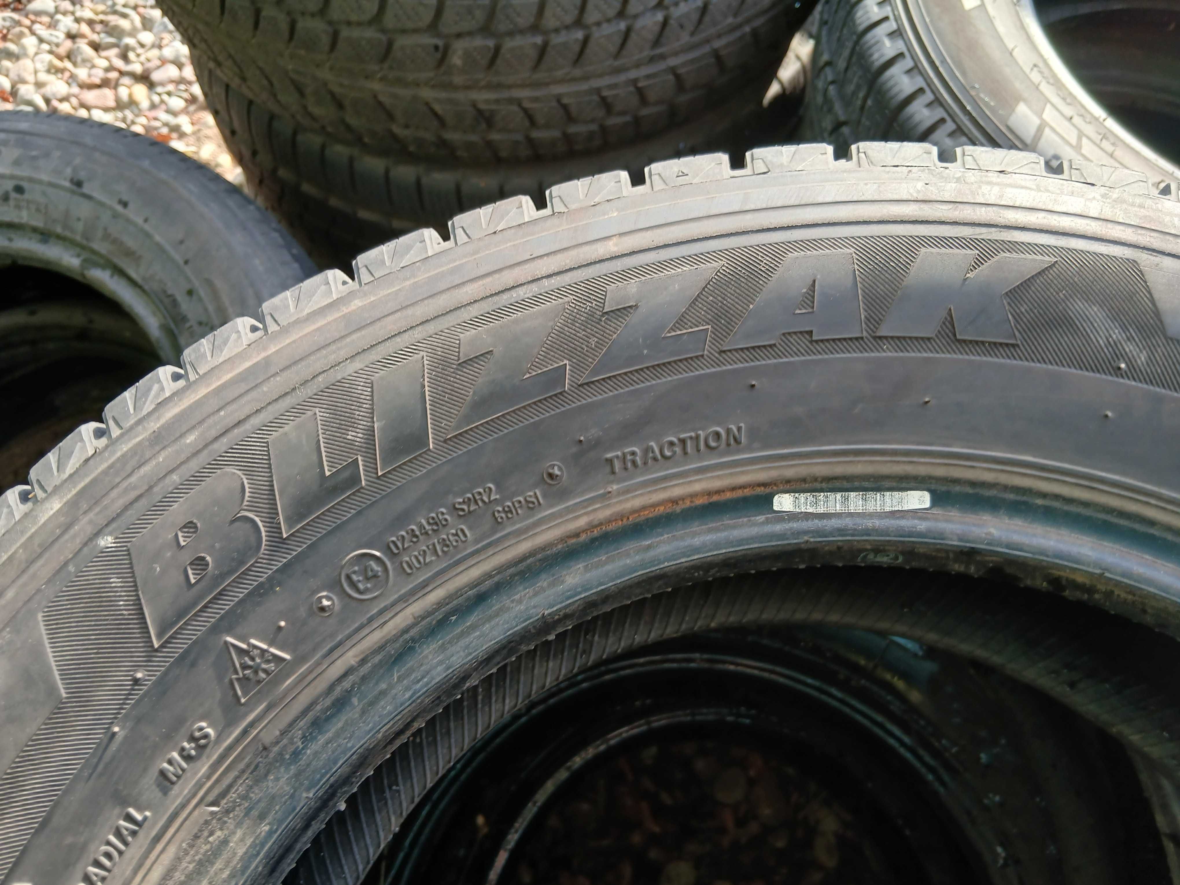 Opona używana 215/65R16C Bridgestone Blizzak W995 1szt.