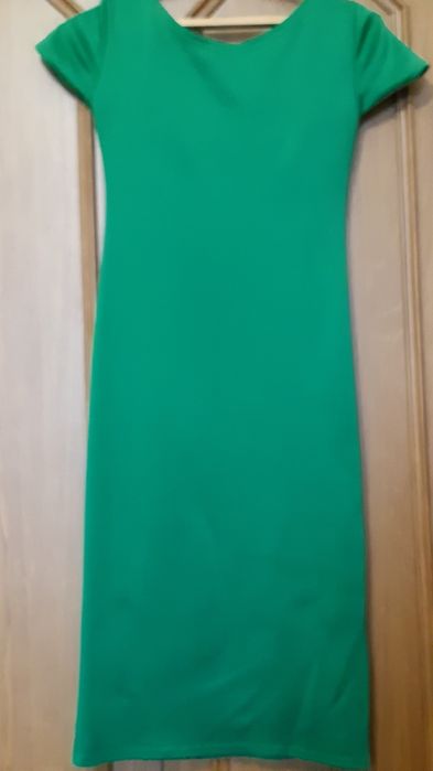 Платье женское 42 размер