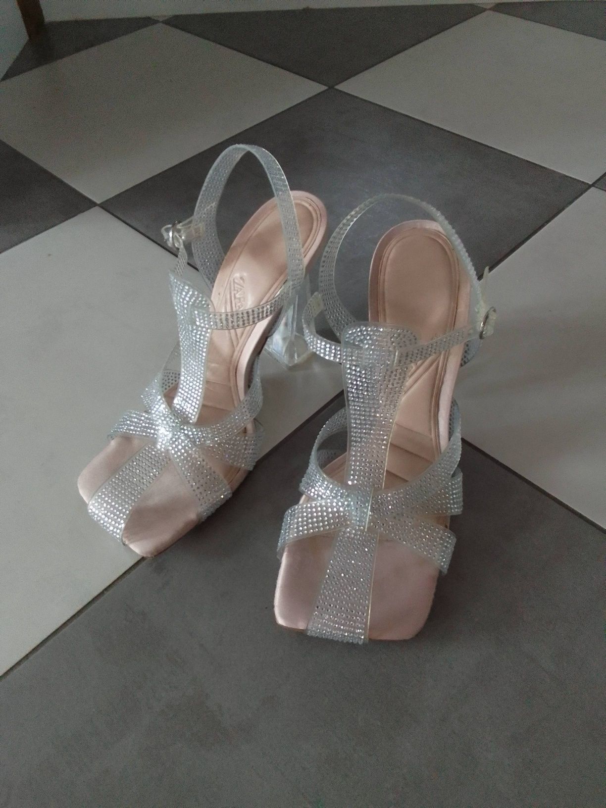 Buty sandały ZARA jak nowe cyrkonie rozm 38