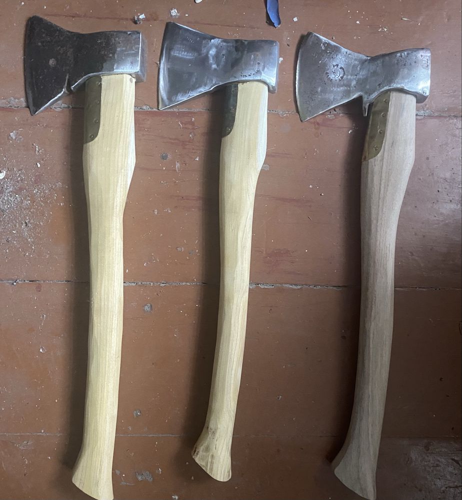 Продам великі сокири
