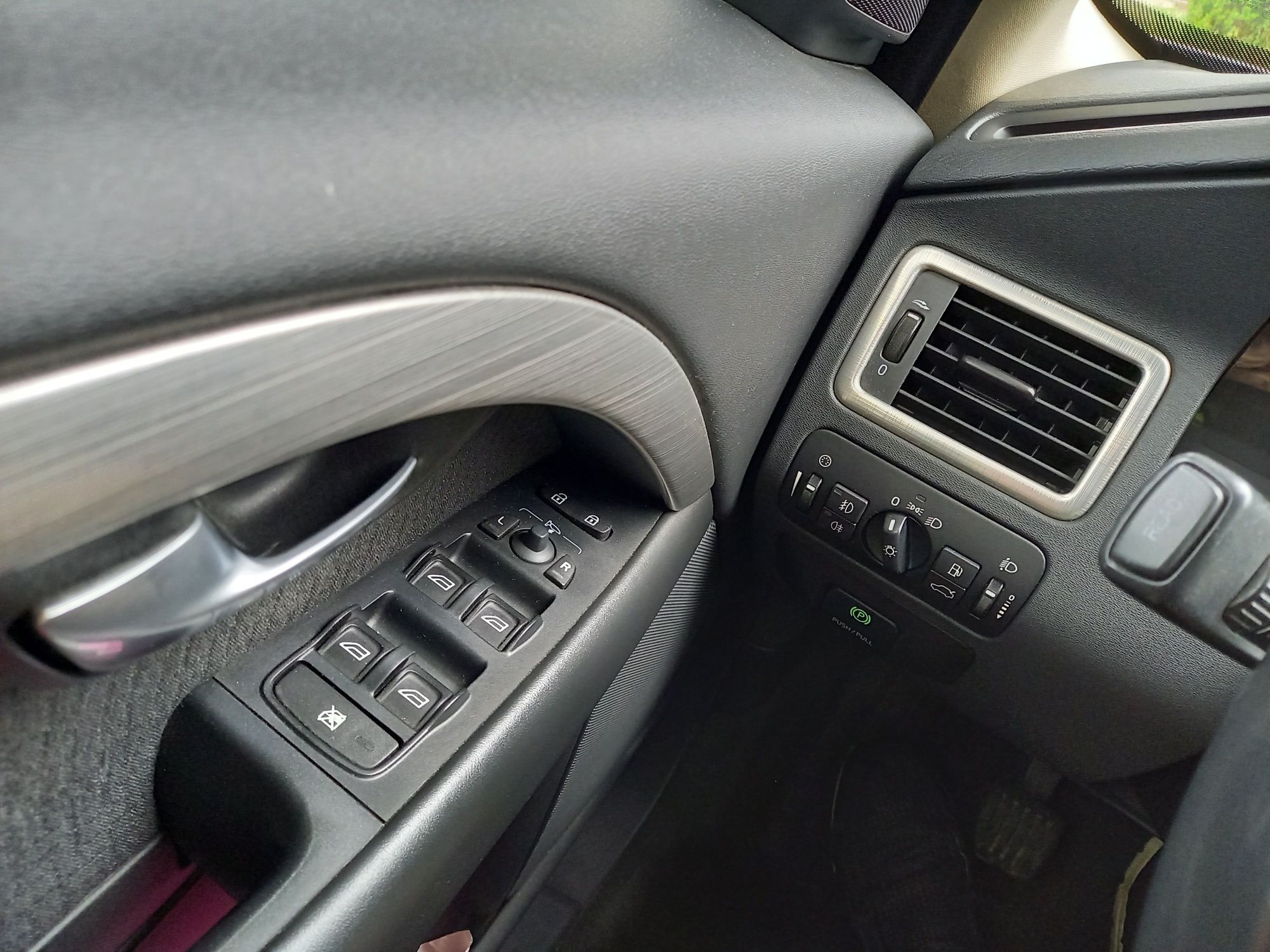 Volvo v 70 2.0 D bardzo zadbane