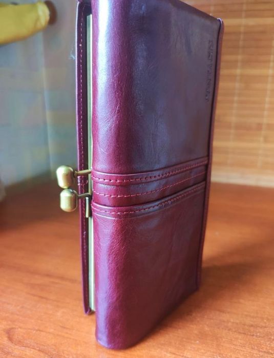 Кожаный женский Кошелек (гаманець). Цвет - Бордо (спелая Вишня)