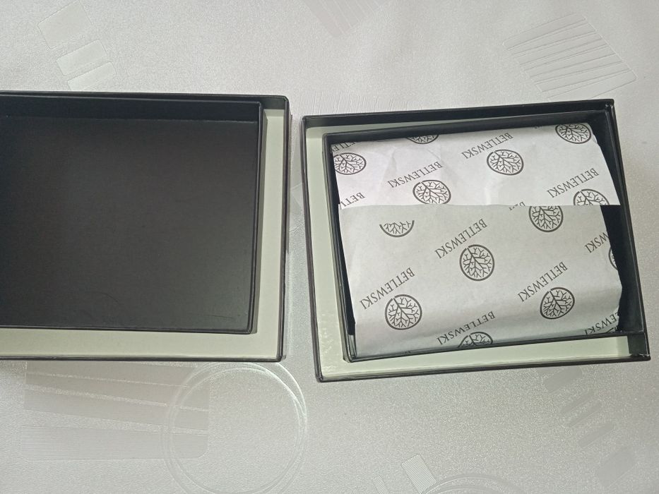 Продам визитницу