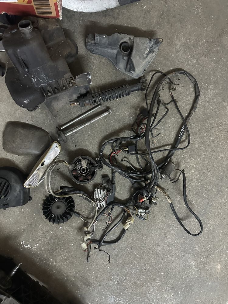 Material typhoon 50cc