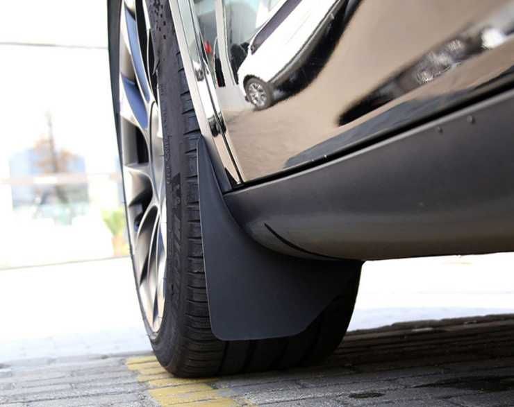 Tesla Model Y Бризговики Брызговики Нові комплект 4шт