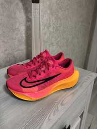 Чоловічі Кросівки Nike Zoom Fly 5 Розмір 42,5