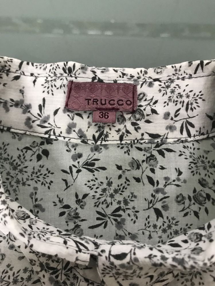 Blusa camiseiro marca Trucco