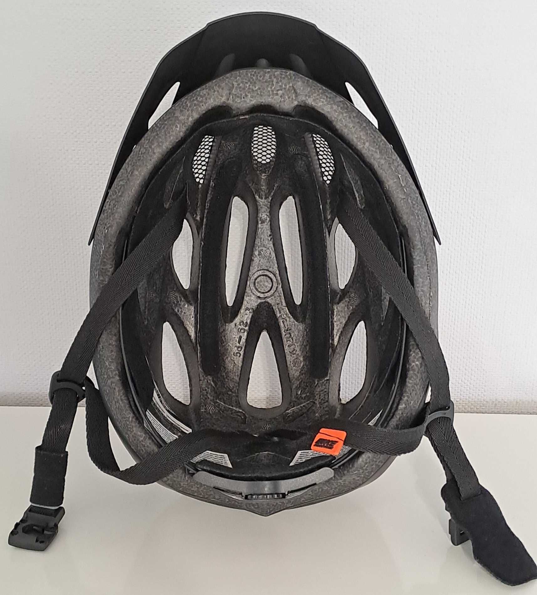 Kask rowerowy renomowanej firmy KTM FL Factory Line. Jak nowy!