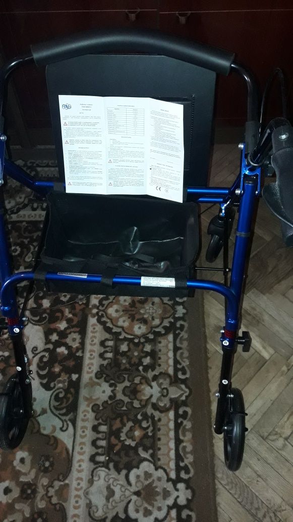 НОВЕ інвалідне  крісло ходунки для дорослих