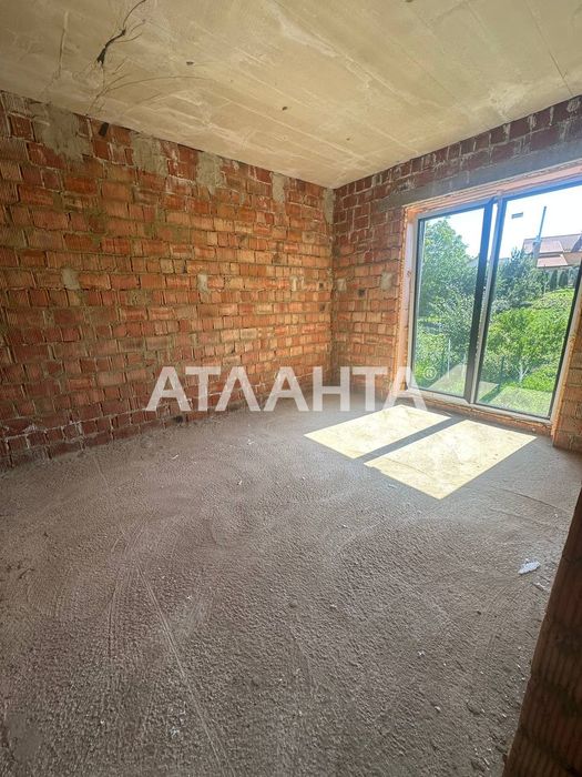 Hi-Tech будинок з панорамними краєвидами (р-н Роша-клуб)