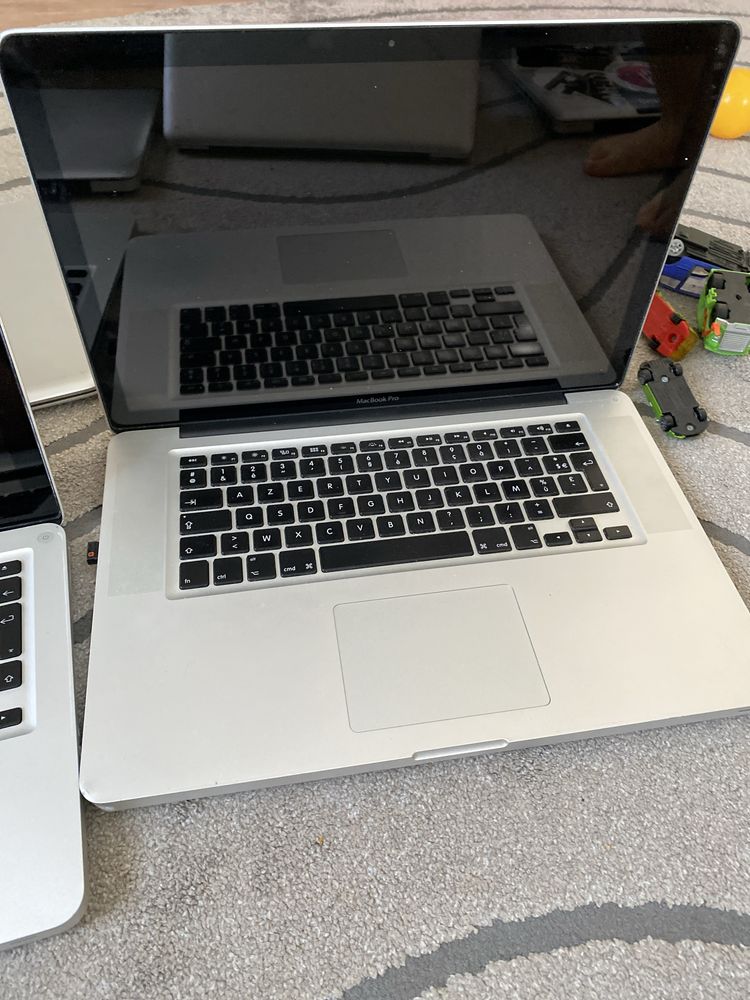 MacBook с Европы